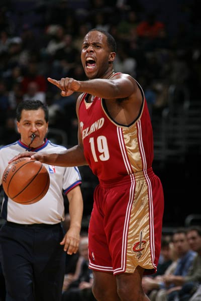 全国各界引 全国各界引