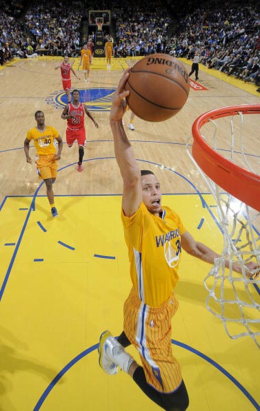 队必须在短 队必须在短