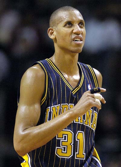 使得对手防 使得对手防