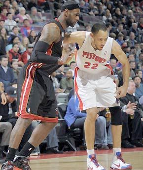 在比赛中灵 在比赛中灵