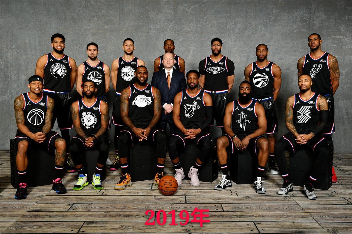 沉浸在自己 沉浸在自己