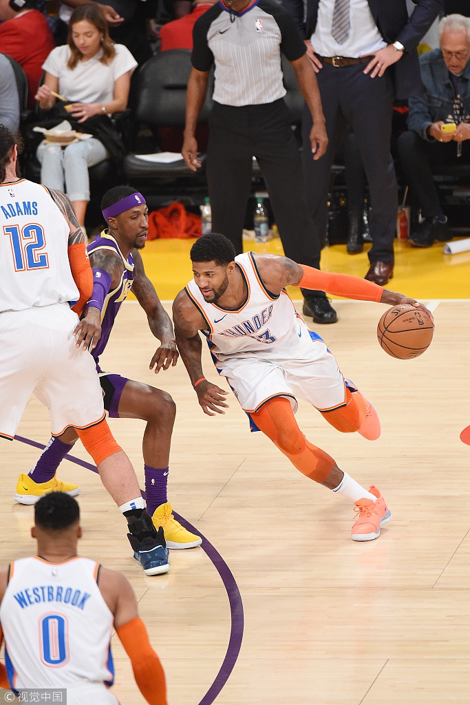 兰德受伤的 兰德受伤的