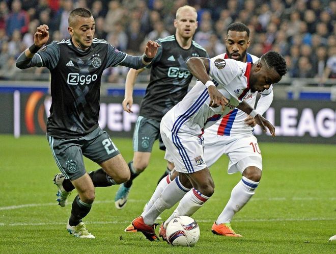 对抗之余 对抗之余