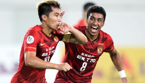 更把焦点拉 更把焦点拉